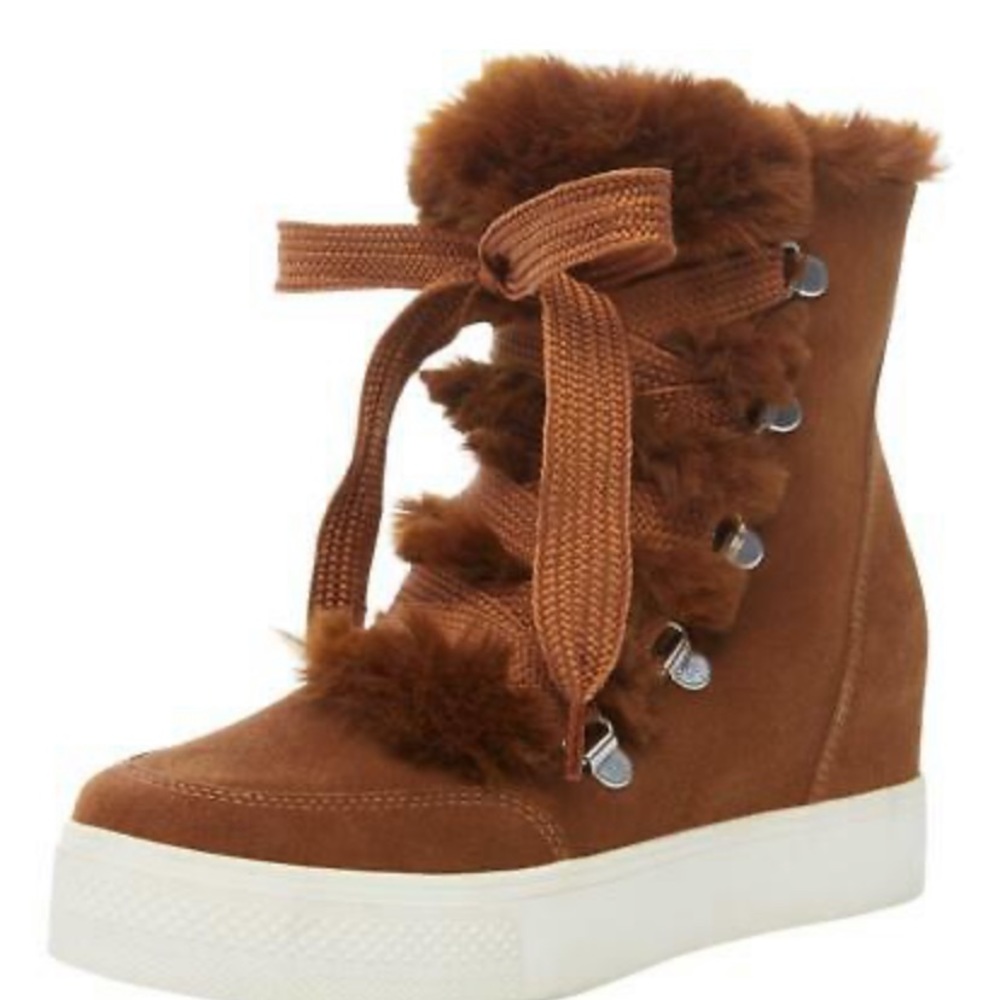Steve Madden Wharton Faux Fur Lined Lace-Up shoes